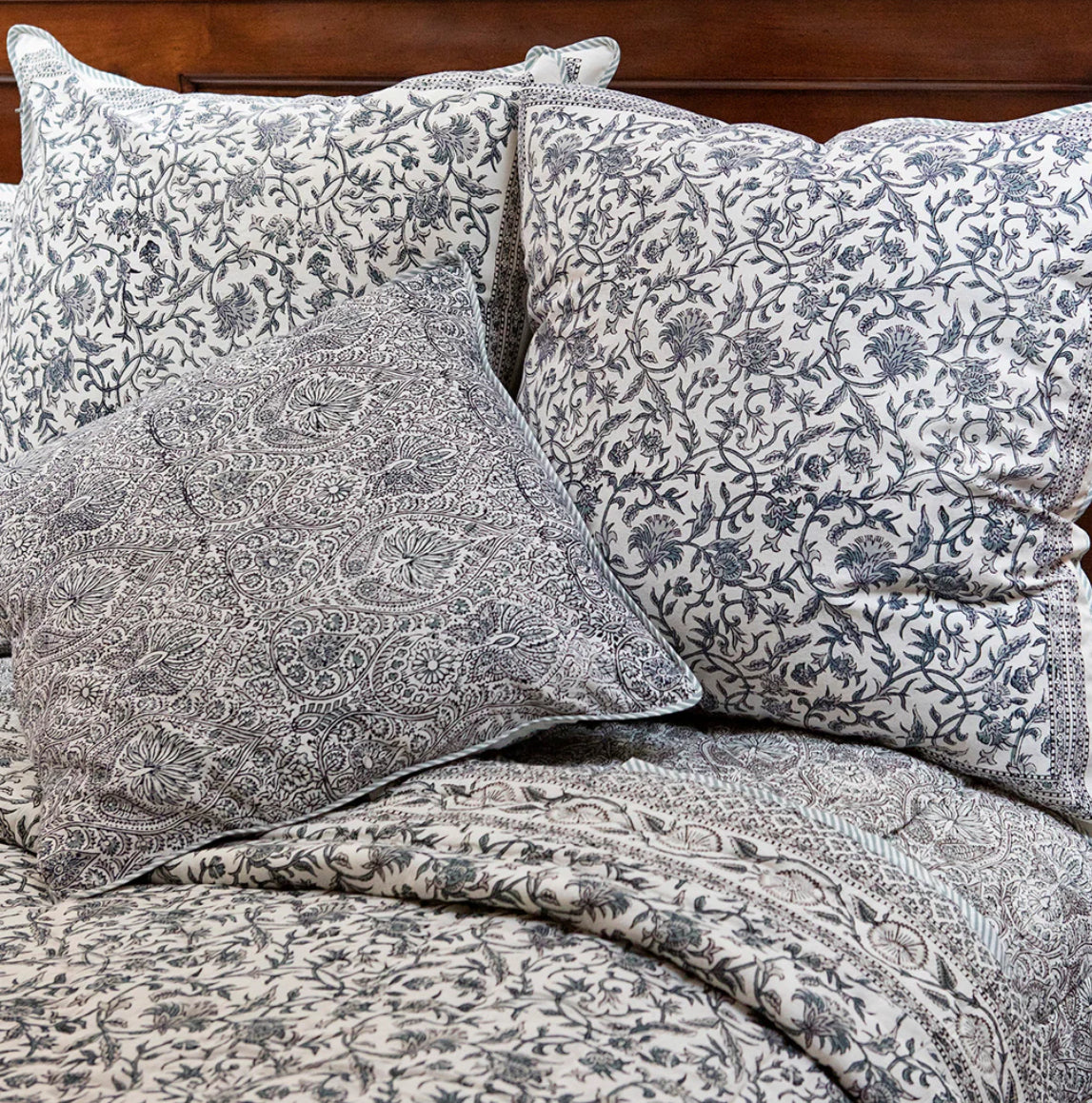 Cushion Covers in Gray Vines