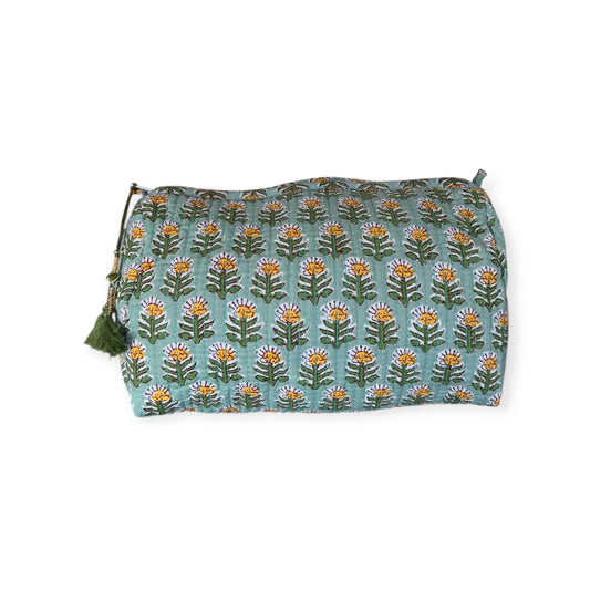 (NLM121) Make Up Bag Grass Green Yellow Buti