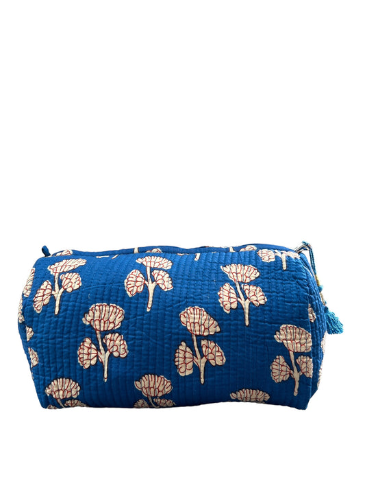 (M102) Make Up Bag Blue Red Outline Flower