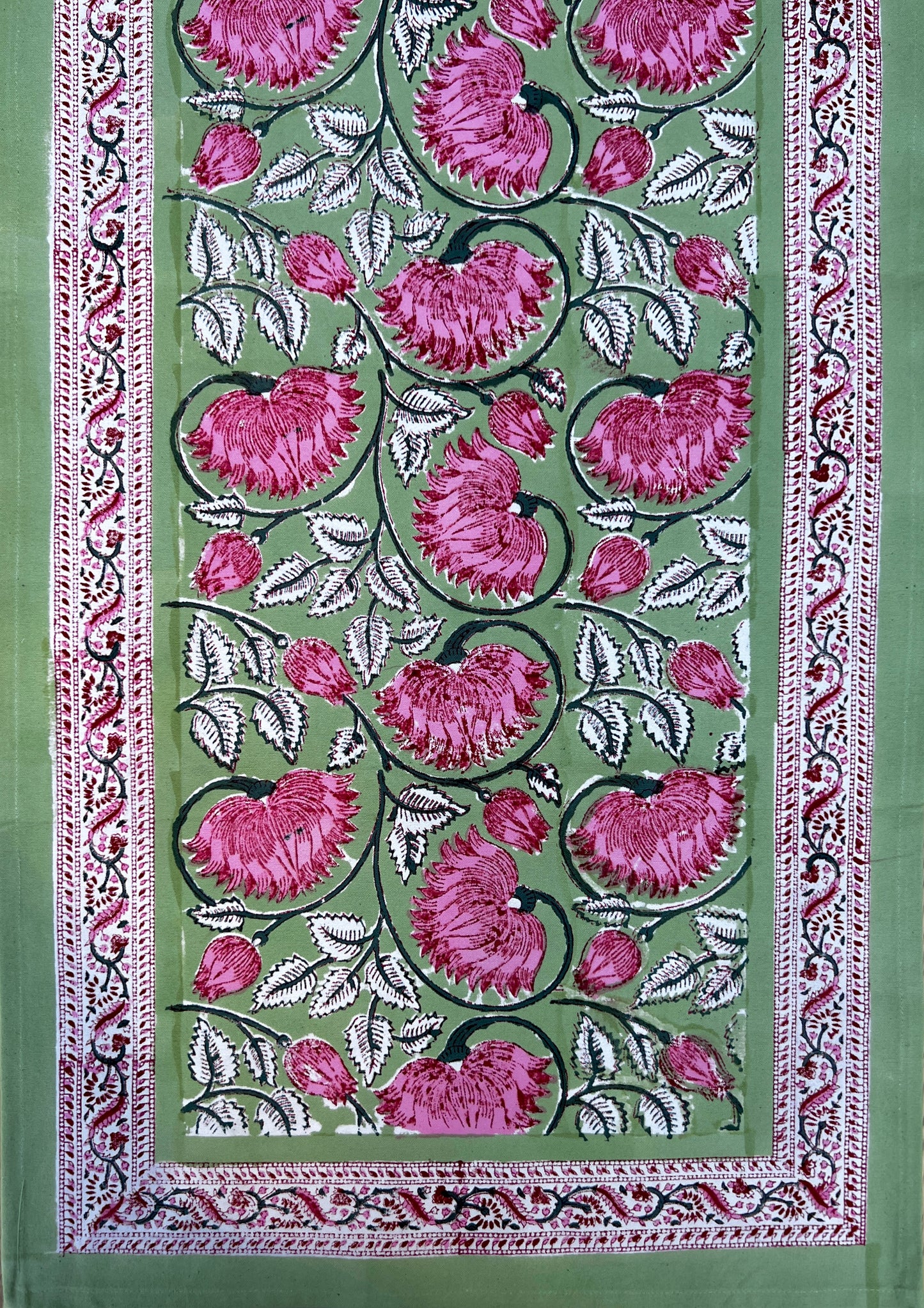 Lilly Green Table Runner 20" x 60"