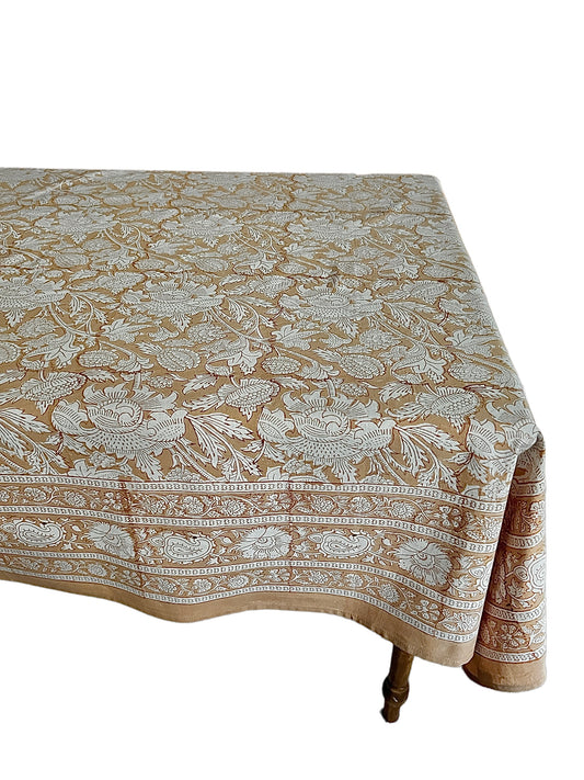 Antique White Table Linens (AL1001)